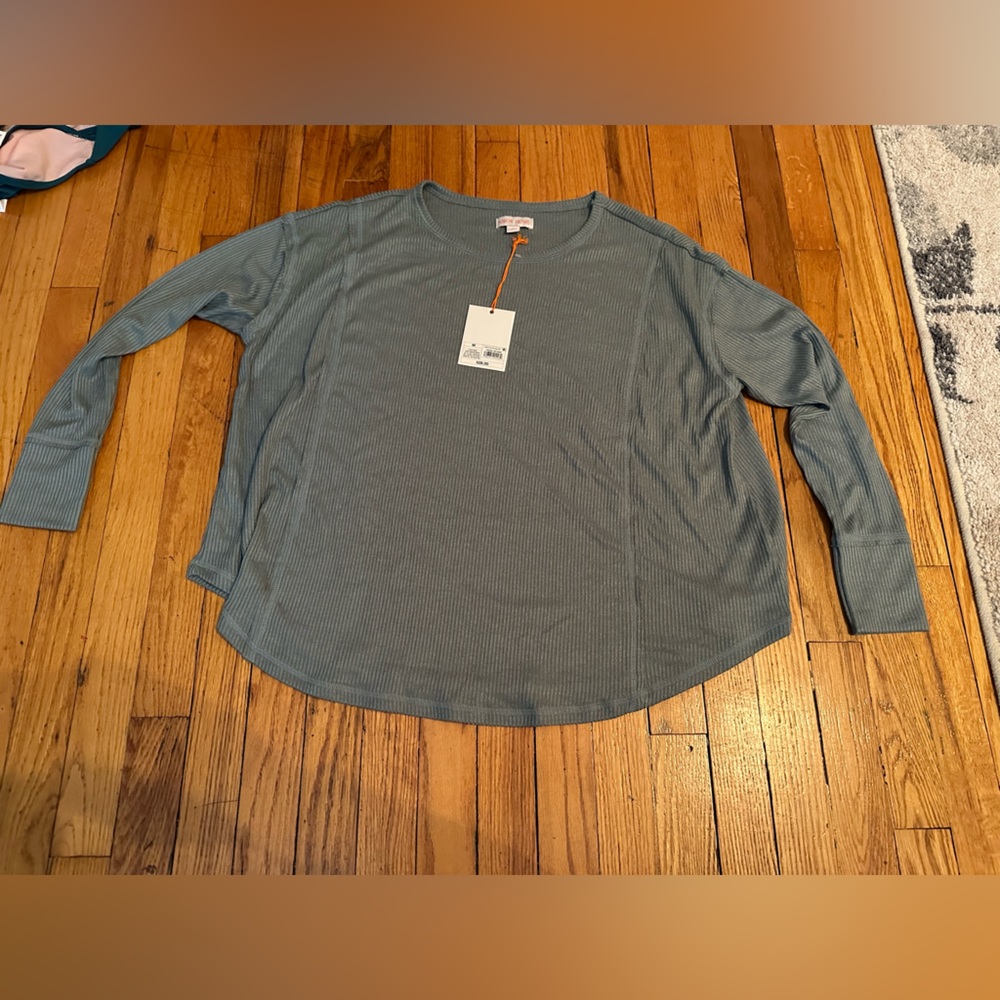 Knox Rose long sleeve shirt NWT
